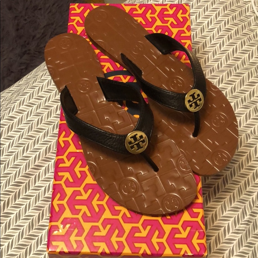 BRAND NEW TORY BURCH SANDALS sz 6